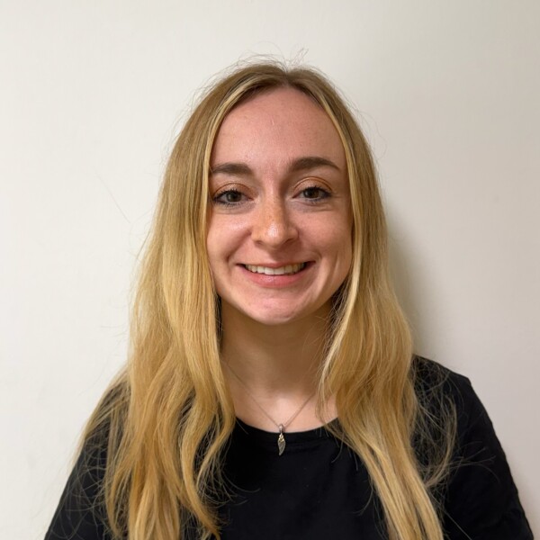 Dr Ella Parr